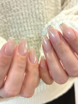 ステラネイルズ(Stella nails)の写真/【チップ長さ出し10本×画像持込OK】自爪が短くても理想のフォルムへ♪特別な日の指先を美しく演出☆