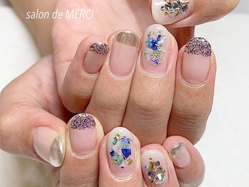 サロン ド メルシー(Salon de MERCI)/フラットフレンチ☆