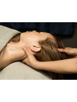 ホウレイ線・たるみ改善！予防ケア