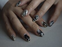 モク(moqu.)/個性派ネイル