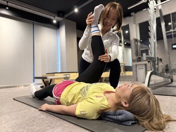 アフェックス 赤坂店(AFFEX)の写真/【脚のむくみ・姿勢改善】ストレッチ×整体で巡りを整え健康的に美しく

