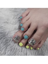 ネオ(NEO)/ネオンフットネイル