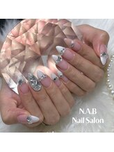 エヌエービー(N.A.B.)/ハーフフレンチ