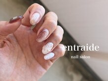 アントレッド(entraide)/ブラウンニュアンスネイル