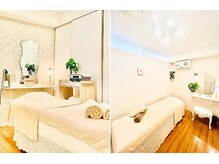 メディケア 新宿の雰囲気（白を基調としたリラックスできる半個室の施術カウンセリング室）