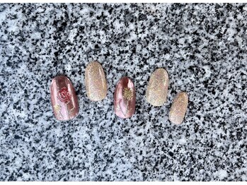 シー(SHE)/monthly design A