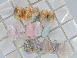 Lunaspica*nail