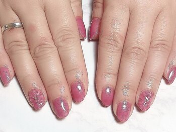 フレイムス アイラッシュ アンド ネイル(FRAMES)/ぷくぷくお花ネイル