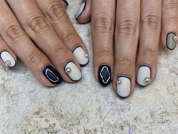 ネイル スタジオ イナンナ(Nail Studio INANNA)/シックな大人ネイル♪