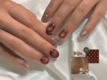 ビジュアンダー(Biju_)/ドットネイル