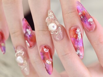 ネイルサロンラグジュアリー 梅田店(LUXURY)/シースルーネイル