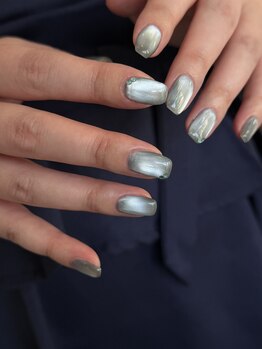 ベゼル(bezel.)/マグネットネイル