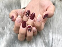バズネイル(VAZ NAIL)/