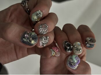 テス(TESS)の写真/個性派ネイル/派手ネイル/メンズネイル/遊び心をくすぐられる誰とも被らないデザインを指先へ