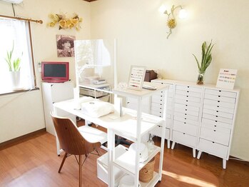 チアーズ(CHEERS)の写真/完全個室のプライベートサロンなので、周りを気にせずゆったり施術が受けられる◎癒しのひと時を♪