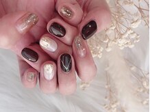 リラネイル(LilaS nail)