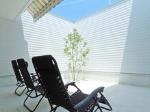 サン アンド ラピス(SAN&LAPIS)/外気浴