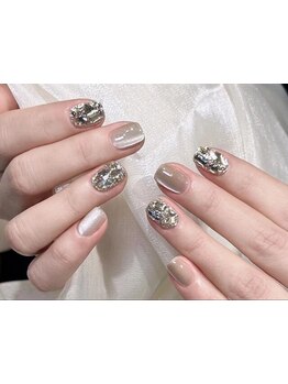 ショートネイルデザインが豊富