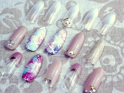 ネイル アドレ(NAIL adorer)の写真