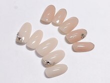 アイラッシュ ビューティー ラボ モナ(MONA)/