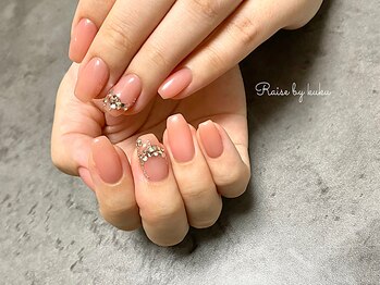 レイズ バイ クク(Raise by kuku)の写真/1人1人の爪にあわせハイクオリティ,丁寧な施術でお悩み解消◎深爪,噛爪,爪の形のお悩みは是非ご相談下さい!
