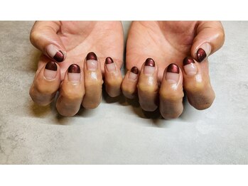 ヴァーチュープラス(VIRTUE PLUS)/フレンチネイル