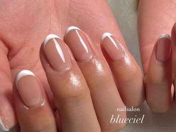 ブルーシエル(blueciel)/フレンチネイル