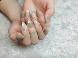 ニュアンスタイダイ柄