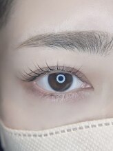 ウミウミアイラッシュ(UMIUMI EYELASH)/まつ毛:ナチュラルデザイン