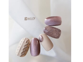 グラティフィー(gratify)/マグネット×ニットネイル