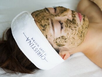 OLET.の写真/変化を実感しやすいハーブピールで様々なお肌悩みに対応◎エイジングケアも♪
