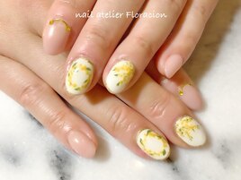 贅沢アートの褒められネイル37