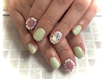 ココ ネイル(Coco Nail)の写真/個室の空間で、気軽に通いやすいアットホームサロン☆ネイルが初めてのお客様も親身な接客で安心♪