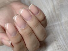 カラーズ(colors.)/ラメフレンチ。