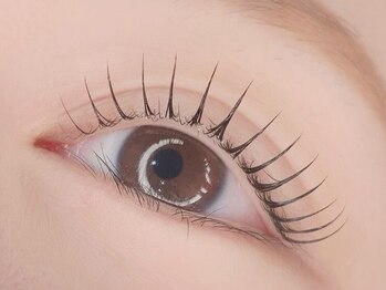 テティナ 川越店(Tetyna)の写真/《マスカラパーマ》自然に目力がUP！骨格や毛流れに合わせた繊細な技術で“品のある可愛さ”を引き出します