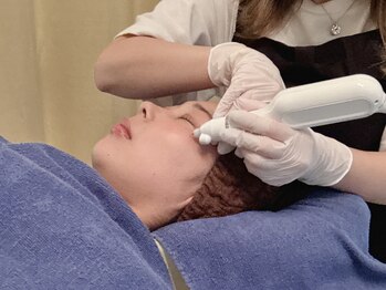 フルオール(FRUOR)/シミケア