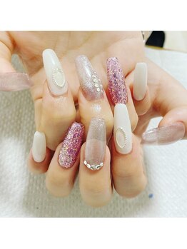 コロミネイル(colome nail)/キラキラネイル