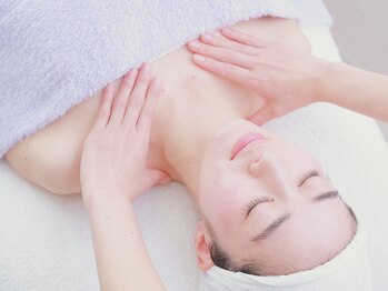 メナードフェイシャルサロン 総持寺駅前店/フェイシャル&デコルテケア