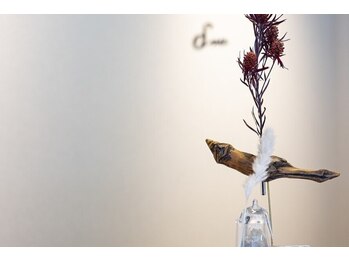 デルタエヌピー63+(δnp63+)/店内【小顔/薬院/福岡】