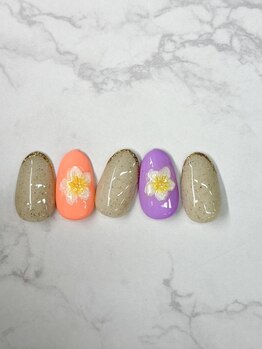 リノア(LINOA)/定額アート