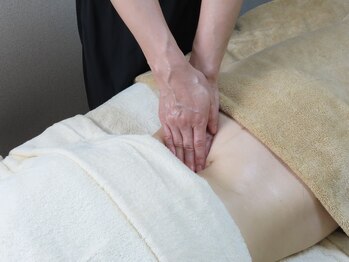 ココロ(COCORO)/腸マッサージ