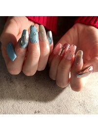 アシンメトリー［新宿/新宿駅］