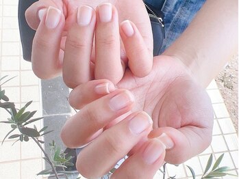 カンナ(Kanna)の写真/ネイルケア認定講師在籍☆深爪/むしり爪/ちび爪でお悩みの方も自爪育成でスラっと縦長爪に!!