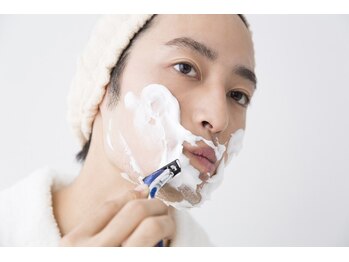 マシェリー(macherie)の写真/脱!!毎日の憂鬱なヒゲそり…自己処理が難しいうぶ毛にも効果を感じられる最先端脱毛器でモテ肌へ。