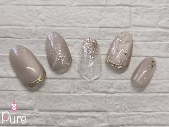 大人可愛い定額ネイル¥9000