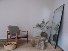 アン バイ アオ 天神大名(UN by ao.)の雰囲気（感性をくすぐるこだわりの内装でおくつろぎください。）