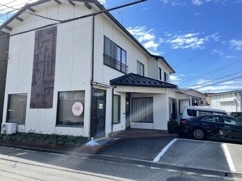 ニル 金沢店(Nil)/案内【外観】　駐車場２台