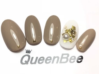 クインビー(Queen Bee)/定額サンプルジェルネイル