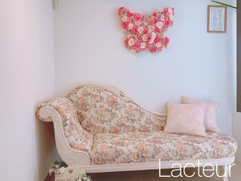 ラクトゥール(Lacteur)/内観