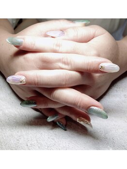 ラグネル(Luxnal)/大人シェルネイル